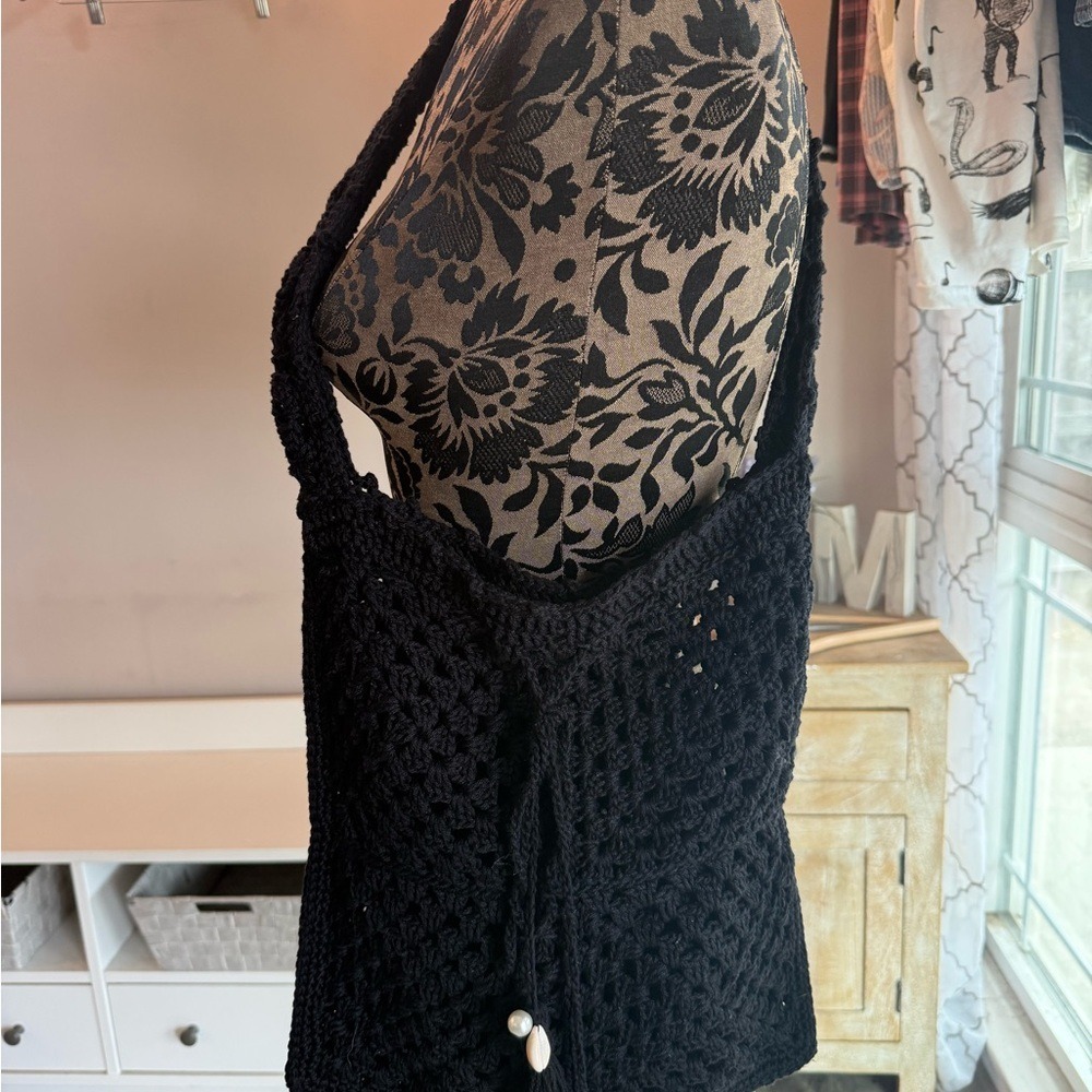 Elegant Black Crochet Shoulder Bag‎